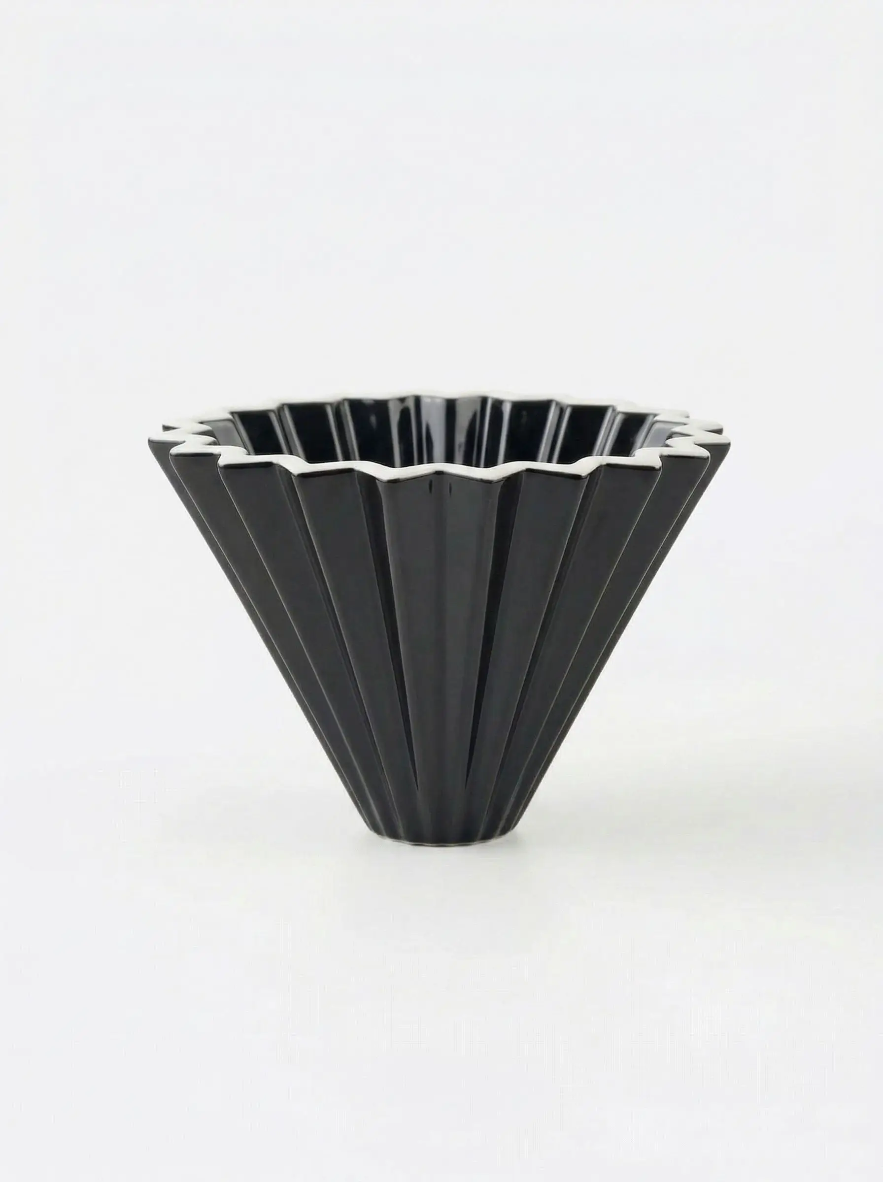 Воронка Agave Black Filter Cup Origami для приготовления кофе керамическая на 1-2 чашки — FC023