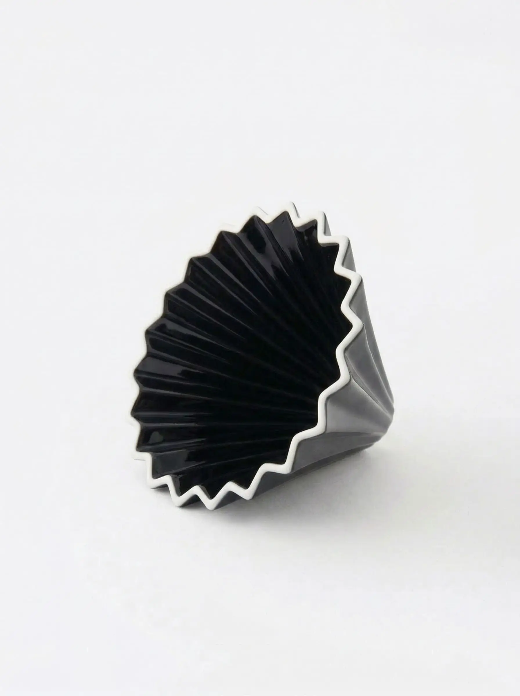 Воронка Agave Black Filter Cup Origami для приготовления кофе керамическая на 1-2 чашки — FC023